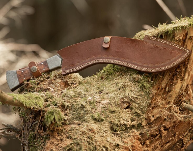 Is a Leather Sheath Safe for Your Machete? A Comprehensive Guide